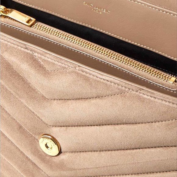 👜 🆕 Saint Laurent Loulou Medium Quilted Suede Shoulder Bag in color Taupe - Picture 4 of 7